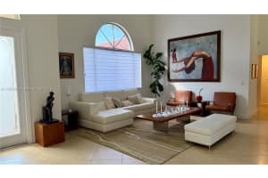 1040 Sandalwood Ln Weston, FL 33326 - MLS#A11970089