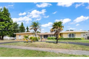 4931 Madison St Hollywood, FL 33021 - MLS#A11970100