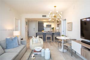 301 Altara Ave 719 Coral Gables, FL 33146 - MLS#A11970201