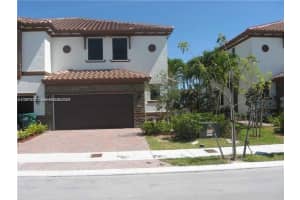 16585 Sw 42nd Way 16585 Miami, FL 33185 - MLS#A11970211