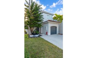 846 Sw 148 Th Pl Miami, FL 33194 - MLS#A11970242