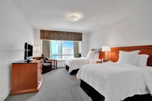 1435 Brickell Ave 3212 Miami, FL 33131 - MLS#A11970259