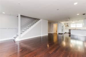 623 Ne 8th Ave Fort Lauderdale, FL 33304 - MLS#A11970288