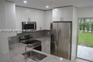 2864 S Edgehill Ln 2864 Cooper City, FL 33026 - MLS#A11970290