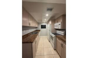 17600 N Bay Rd N907, Sunny Isles Beach