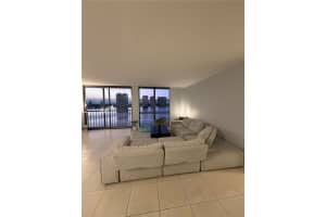 17600 N Bay Rd N907, Sunny Isles Beach, FL 33160, - MLS#A11970319