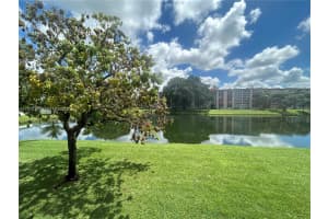 1080 Del Lago Cir 202 Sunrise, FL 33313 - MLS#A11970321