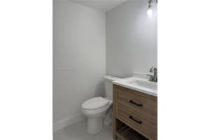 20281 E Country Club Dr Cab19 Aventura, FL 33180 - MLS#A11970331