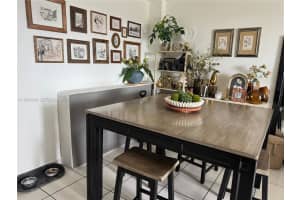 5050 NW 7th St APT 604, Miami, FL 33126, - MLS#A11970343