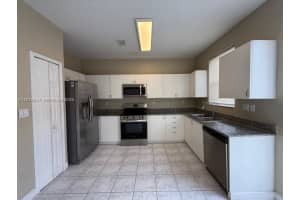 5430 Nw 107th Ave Doral, FL 33178 - MLS#A11970344