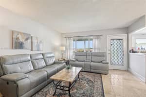804 SE 7th St APT 402, Deerfield Beach, FL 33441, - MLS#A11970352