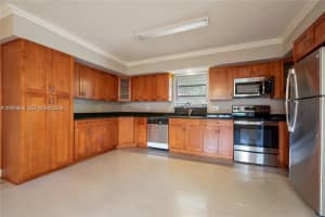 5632 Hayes St Hollywood, FL 33021 - MLS#A11970353