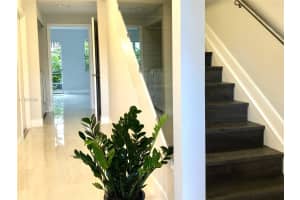 621 Ne 8th Ave Fort Lauderdale, FL 33304 - MLS#A11970394