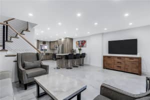 3321 Simms St 13b Hollywood, FL 33021 - MLS#A11970397