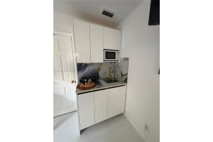 45 SW 28th Rd #0, Miami, FL 33129, - MLS#A11970404