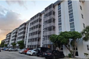 16851 Ne 23rd Ave B304 North Miami Beach, FL 33160 - MLS#A11970408