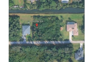 829 Porter Lehigh Acres, FL 33974 Sold 03/13/26