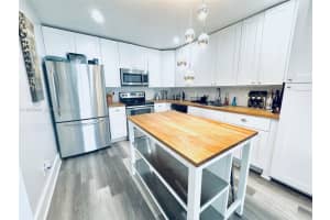 13499 Biscayne Blvd Ph1705 North Miami, FL 33181 - MLS#A11970460