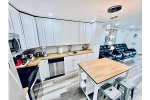 13499 Biscayne Blvd Ph1705 North Miami, FL 33181 - MLS#A11970460