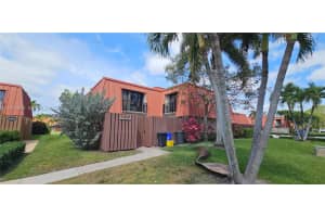 3310 S Meridian Way B Palm Beach Gardens, FL 33410 - MLS#A11970495