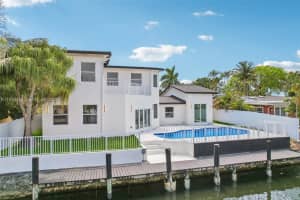 2001 Sw 23rd Ave Fort Lauderdale, FL 33312 - MLS#A11970496