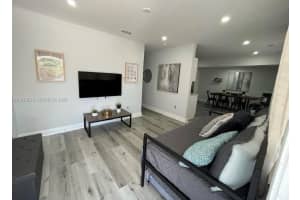 3050 Nw 52nd St Miami, FL 33142 - MLS#A11970526