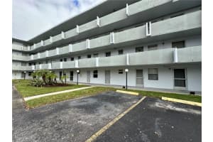 1351 NE 191st St E107, Miami, FL 33179, - MLS#A11970540