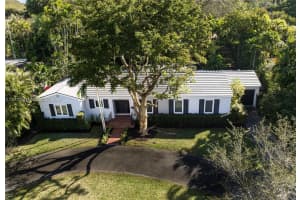 1350 Mendavia Ave Coral Gables, FL 33146 - MLS#A11970541