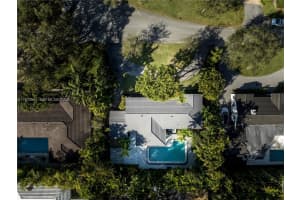 1350 Mendavia Ave Coral Gables, FL 33146 - MLS#A11970541