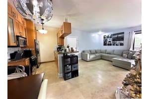 9729 Hammocks Blvd , Miami, FL 33196 - MLS#A11970566