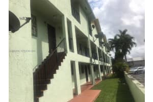 1521 W 42nd Pl 18 Hialeah, FL 33012 - MLS#A11970639