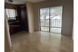 1521 W 42nd Pl 18 Hialeah, FL 33012 - MLS#A11970639