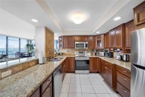 2017 S Ocean Dr 610 Hallandale Beach, FL 33009 - MLS#A11970640