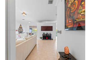 15111 Nw 8th St Pembroke Pines, FL 33028 - MLS#A11970641