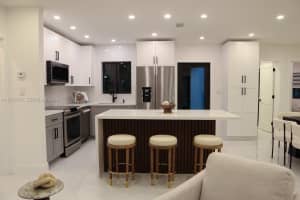 930 Ne 163rd St North Miami Beach, FL 33162 - MLS#A11970647