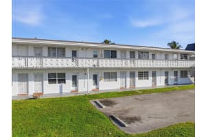 15 Nw 204th St 30, Miami Gardens