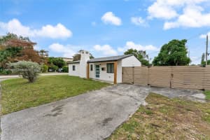 6161 Ne 7th Ave . Oakland Park, FL 33334 - MLS#A11970691