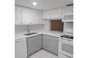 6699 Racquet Club Dr 198 Lauderhill, FL 33319 - MLS#A11970700