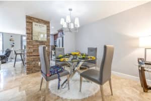 11208 Nw 15th St Pembroke Pines, FL 33026 - MLS#A11970735