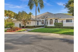 2756 Meadowood Dr 2756 Weston, FL 33332 - Off Market