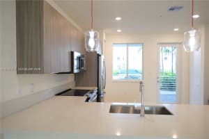 6416 Nw 102nd Ct 104 Doral, FL 33178 - MLS#A11970777