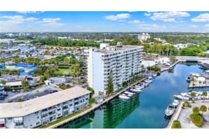 13155 Ixora Ct 311 North Miami, FL 33181 - MLS#A11970783