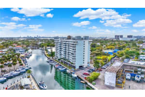 13155 Ixora Ct 311 North Miami, FL 33181 - MLS#A11970783