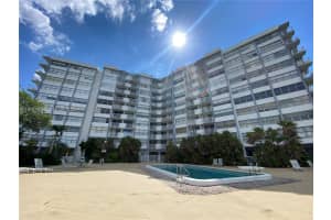 1300 Ne Miami Gardens Dr 701e Miami, FL 33179 - MLS#A11970790