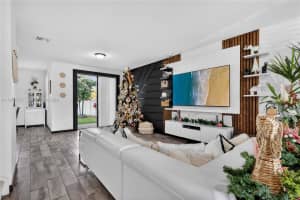 217 Nw 36th Ave Pompano Beach, FL 33069 - MLS#A11970792