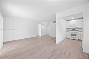 4990 E Sabal Palm Blvd 202 Tamarac, FL 33319 - MLS#A11970795