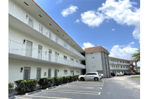 5102 Nw 36th St 611 Lauderdale Lakes, FL 33319 - MLS#A11970809