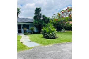 12000 Ne 9th Ave 1 Biscayne Park, FL 33161 - MLS#A11970815