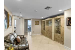 19333 Collins Ave 2304 Sunny Isles Beach, FL 33160 - MLS#A11970818