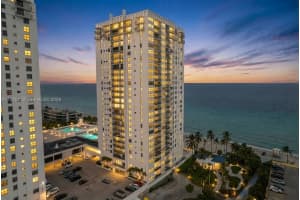 2301 S Ocean 201 Hollywood, FL 33019 - MLS#A11970832